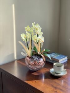 Orquídea Amarela no aquário