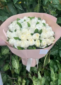 Buquê 50 Rosas